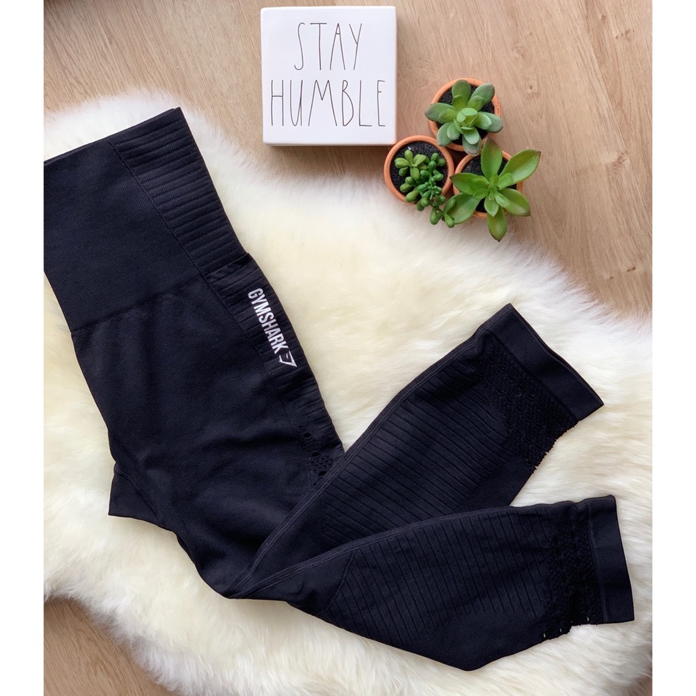 Gymshark Energy Crop Black Legging